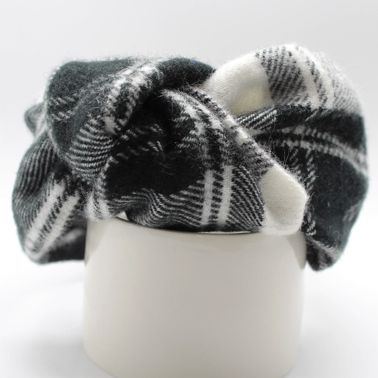 Black & White Tartan Plaid Knotted Headband