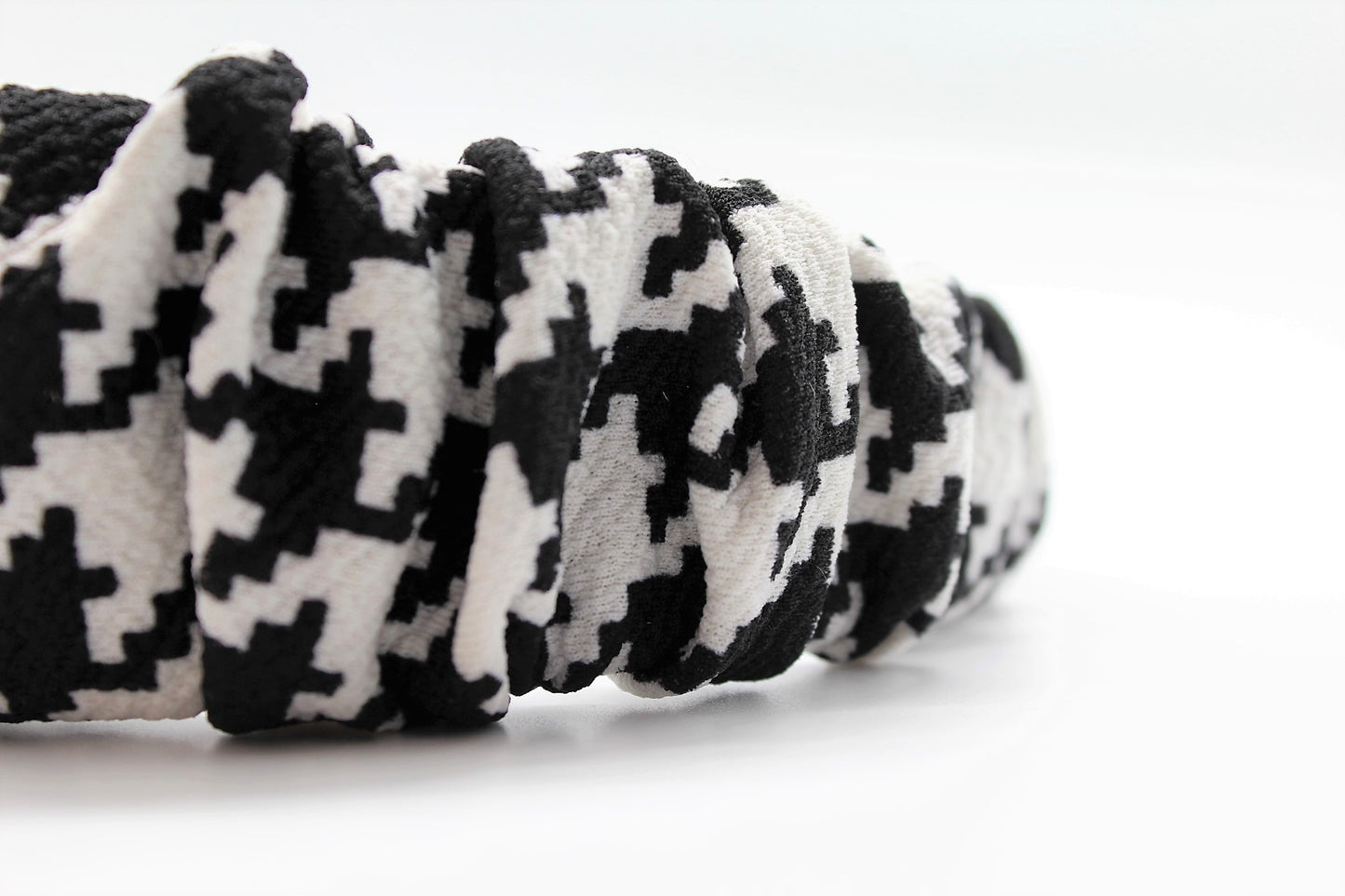 Houndstooth Ruffle Headband
